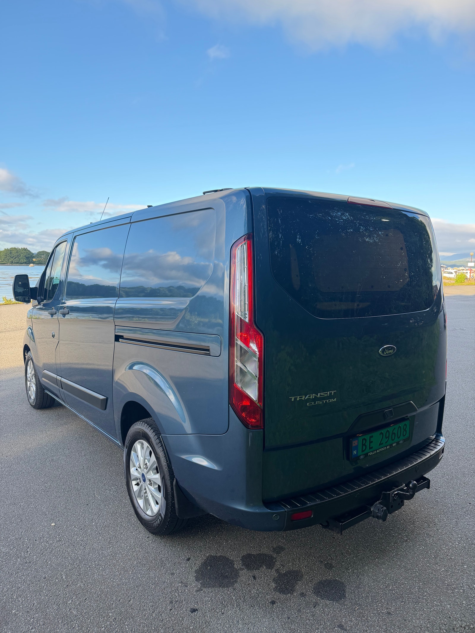 Ford Transit Custom 300 2.0 EcoBlue SelectShift, 6-trinn, 130hk, 2021