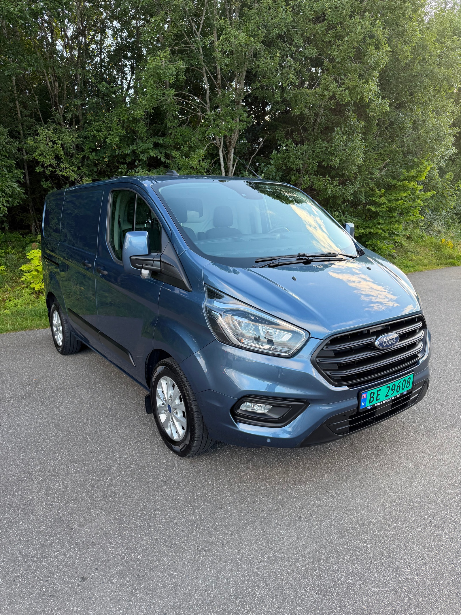 Ford Transit Custom 300 2.0 EcoBlue SelectShift, 6-trinn, 130hk, 2021