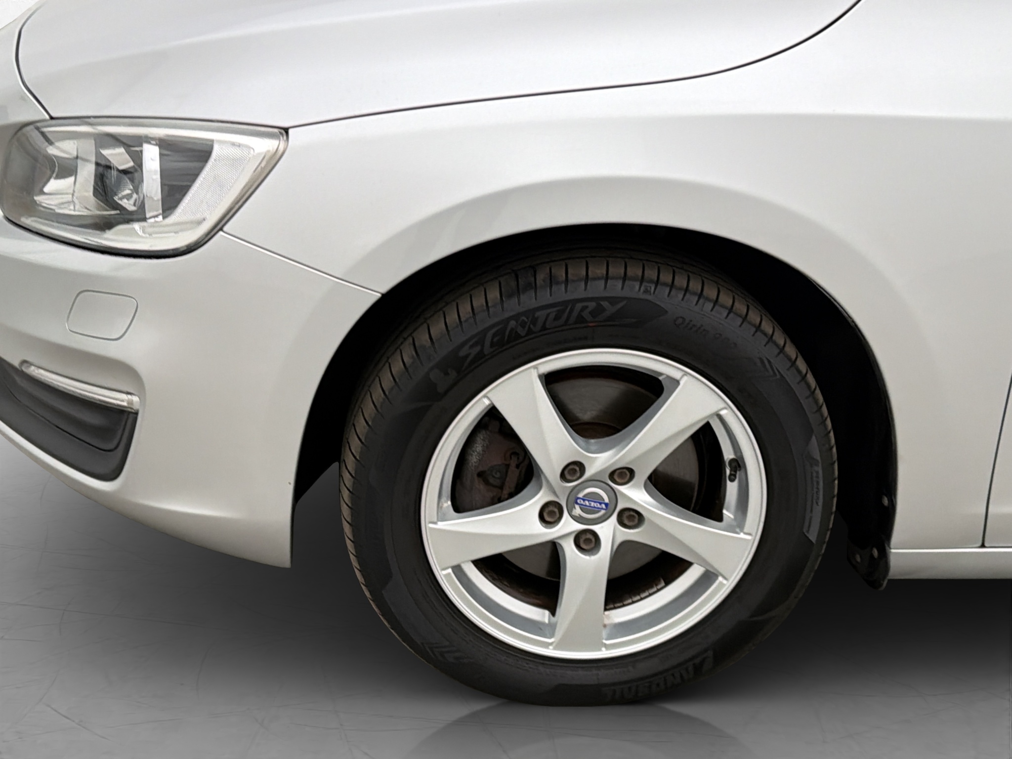 Volvo V60 T3 Manual, 152hp, 2017