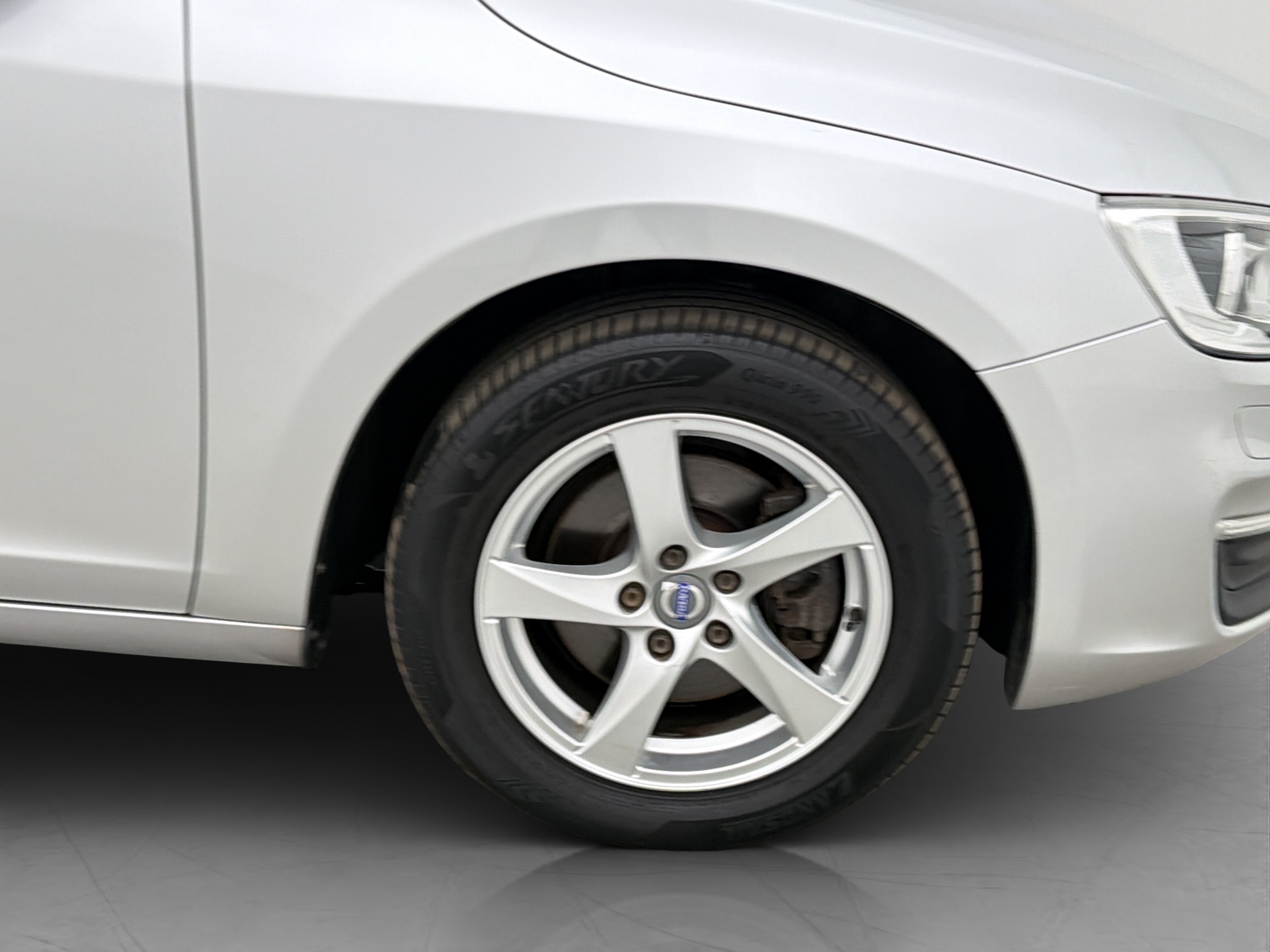Volvo V60 T3 Manual, 152hp, 2017