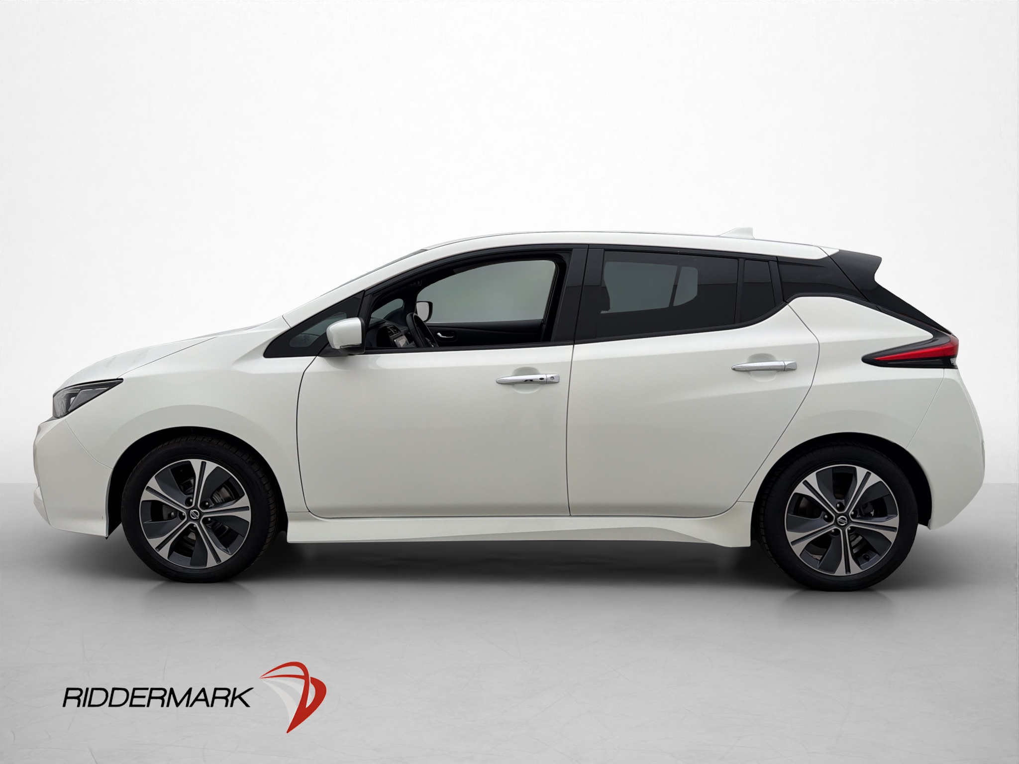 Nissan Leaf, 150hp, 2022