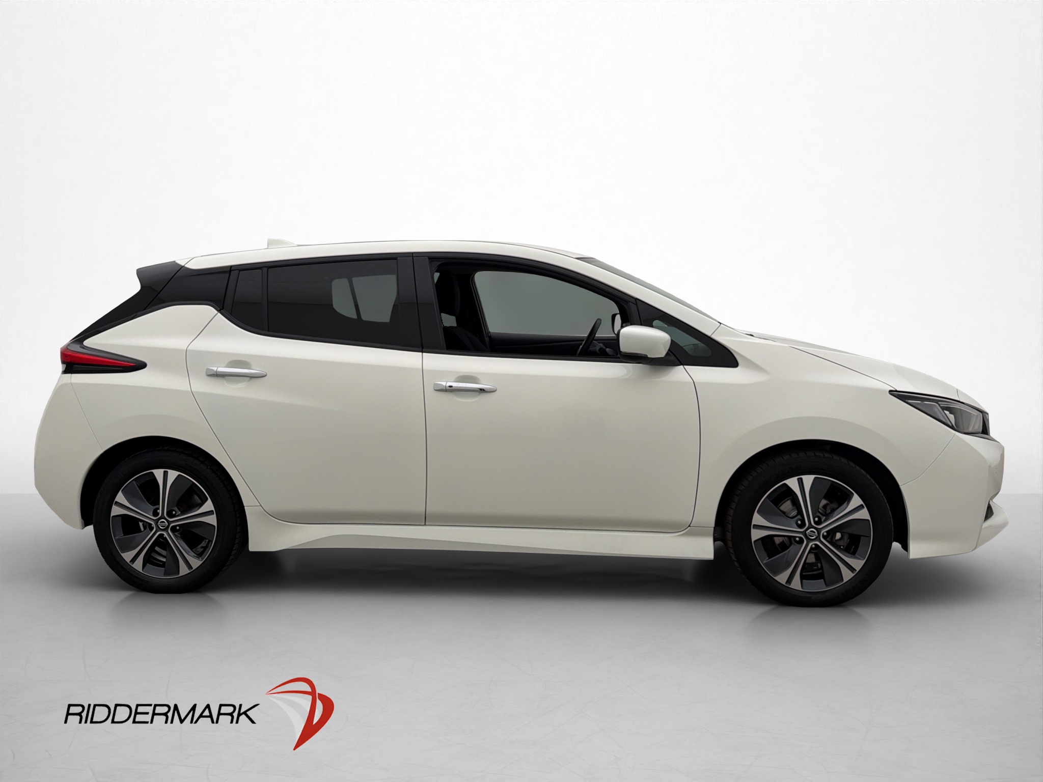 Nissan Leaf, 150hp, 2022