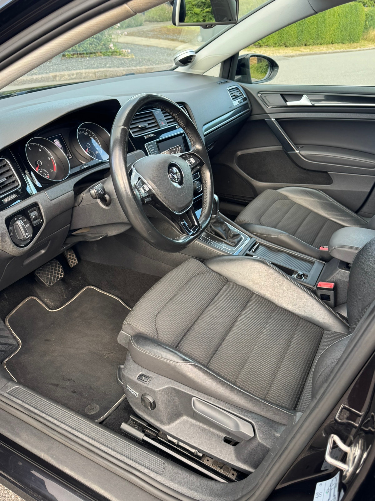 Volkswagen Golf Variant 2.0 TDI DPF BMT DSG Sequential, 150hp, 2014