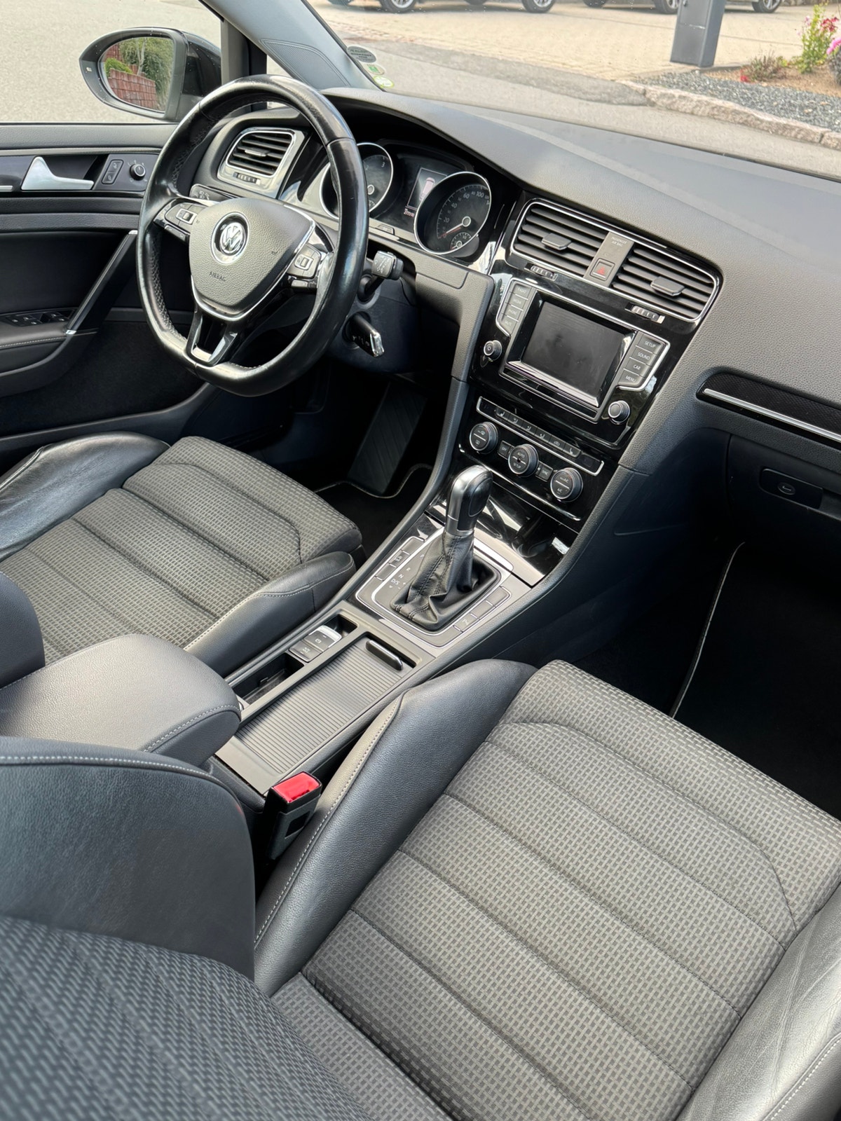 Volkswagen Golf Variant 2.0 TDI DPF BMT DSG Sequential, 150hp, 2014