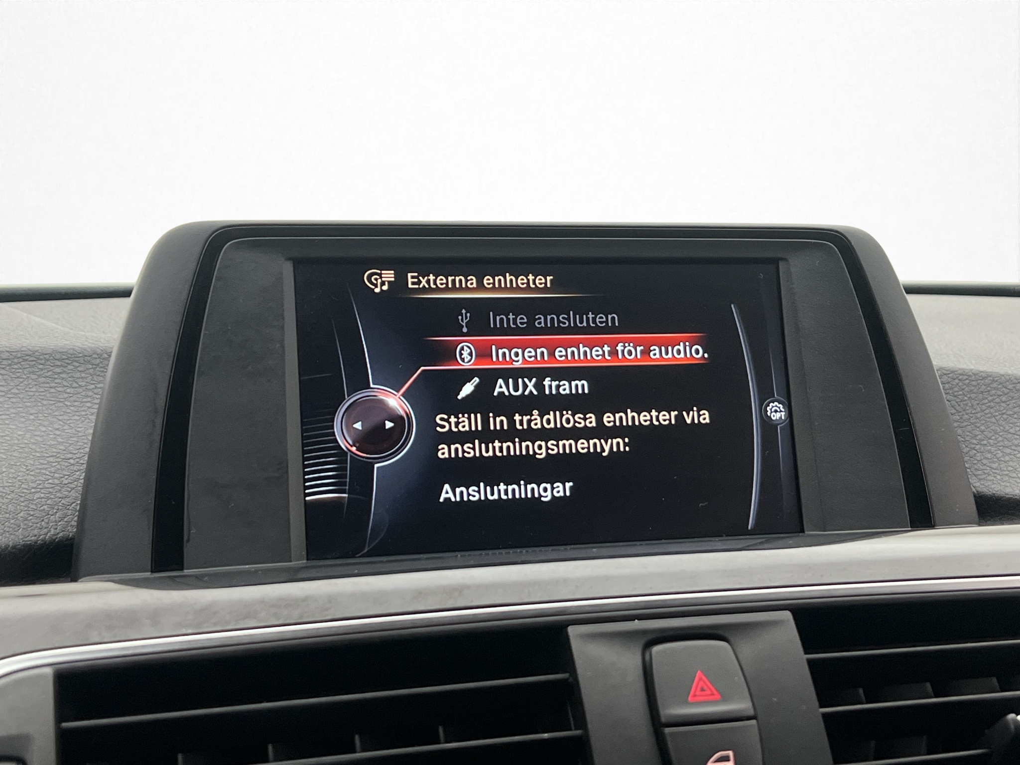 BMW 330e Sedan Steptronic, 252hp, 2016
