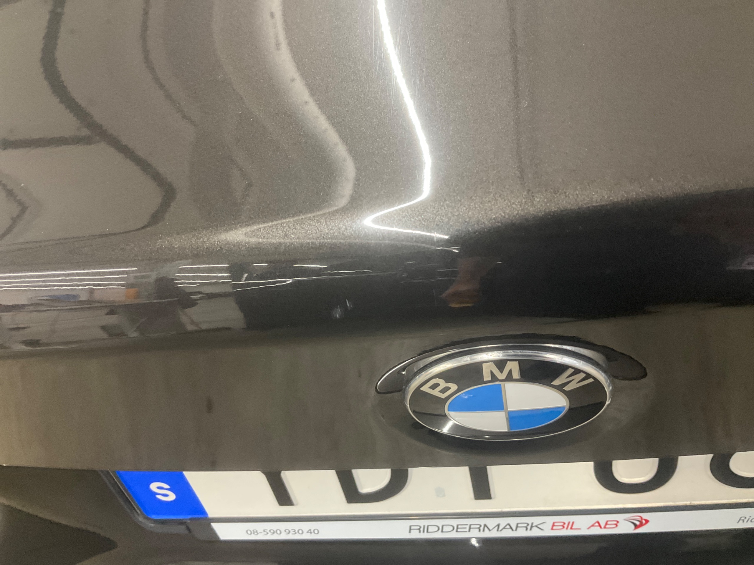 BMW 330e Sedan Steptronic, 252hp, 2016
