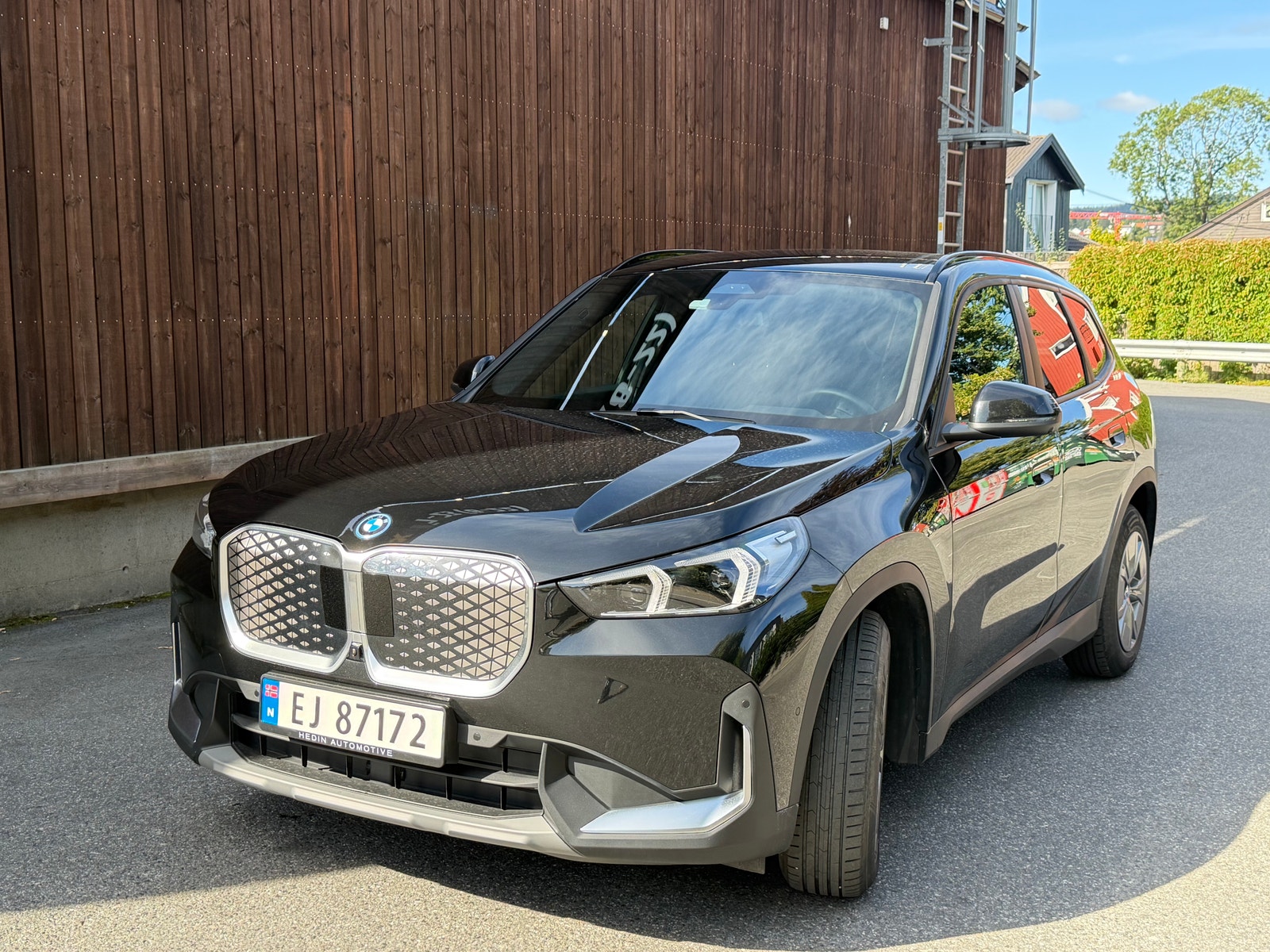 BMW iX1 eDrive20, 204ps, 2024