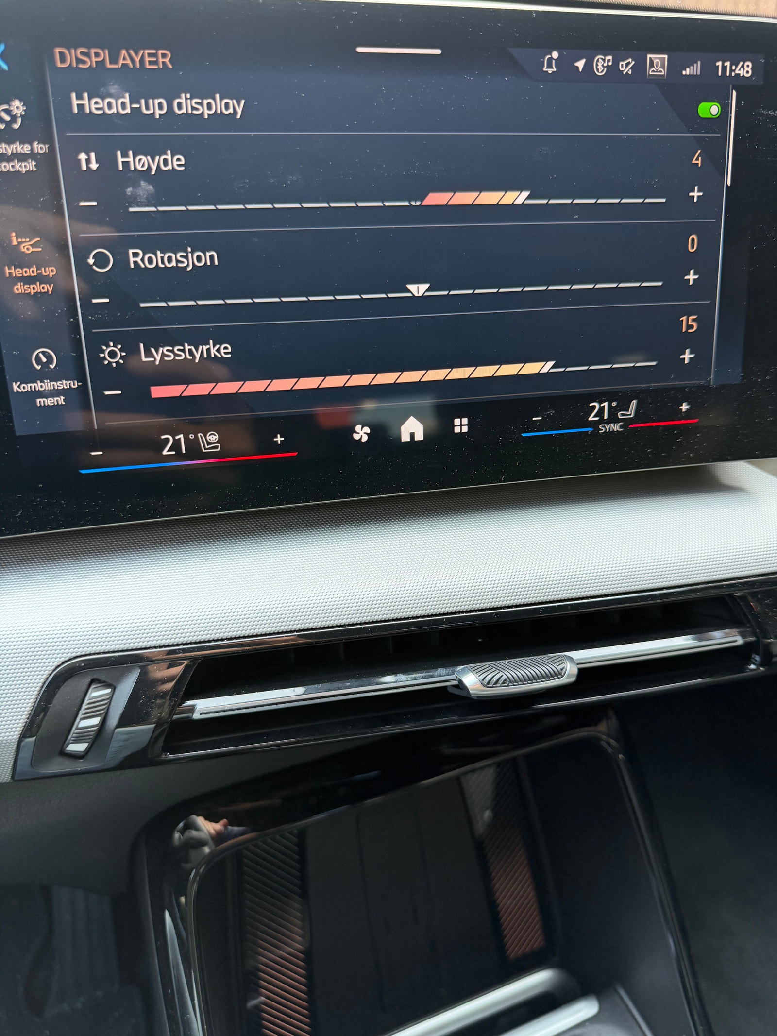 BMW iX1 eDrive20, 204ps, 2024