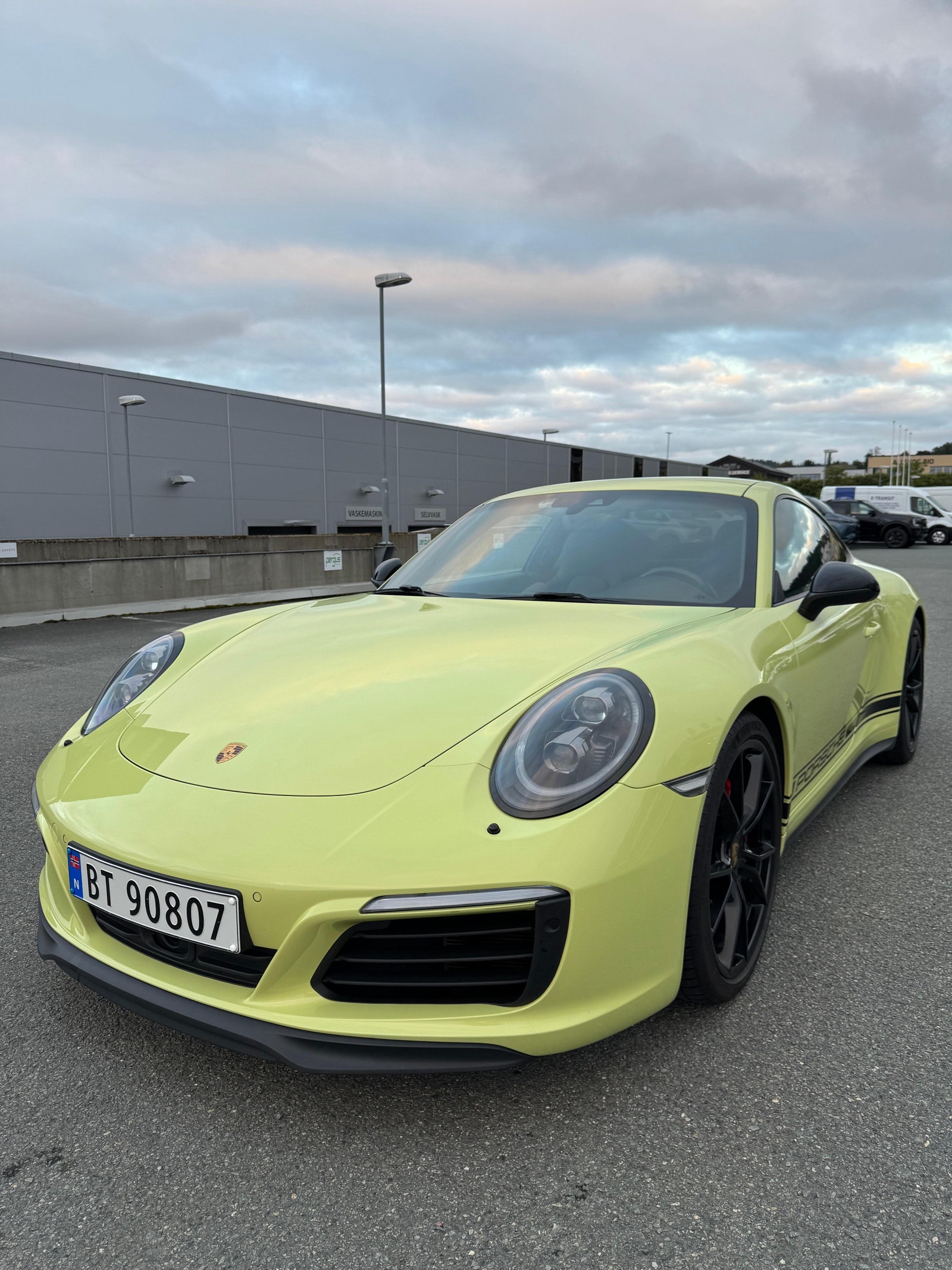 Porsche 911 Carrera 4S PDK, 7-trins, 420ps, 2017