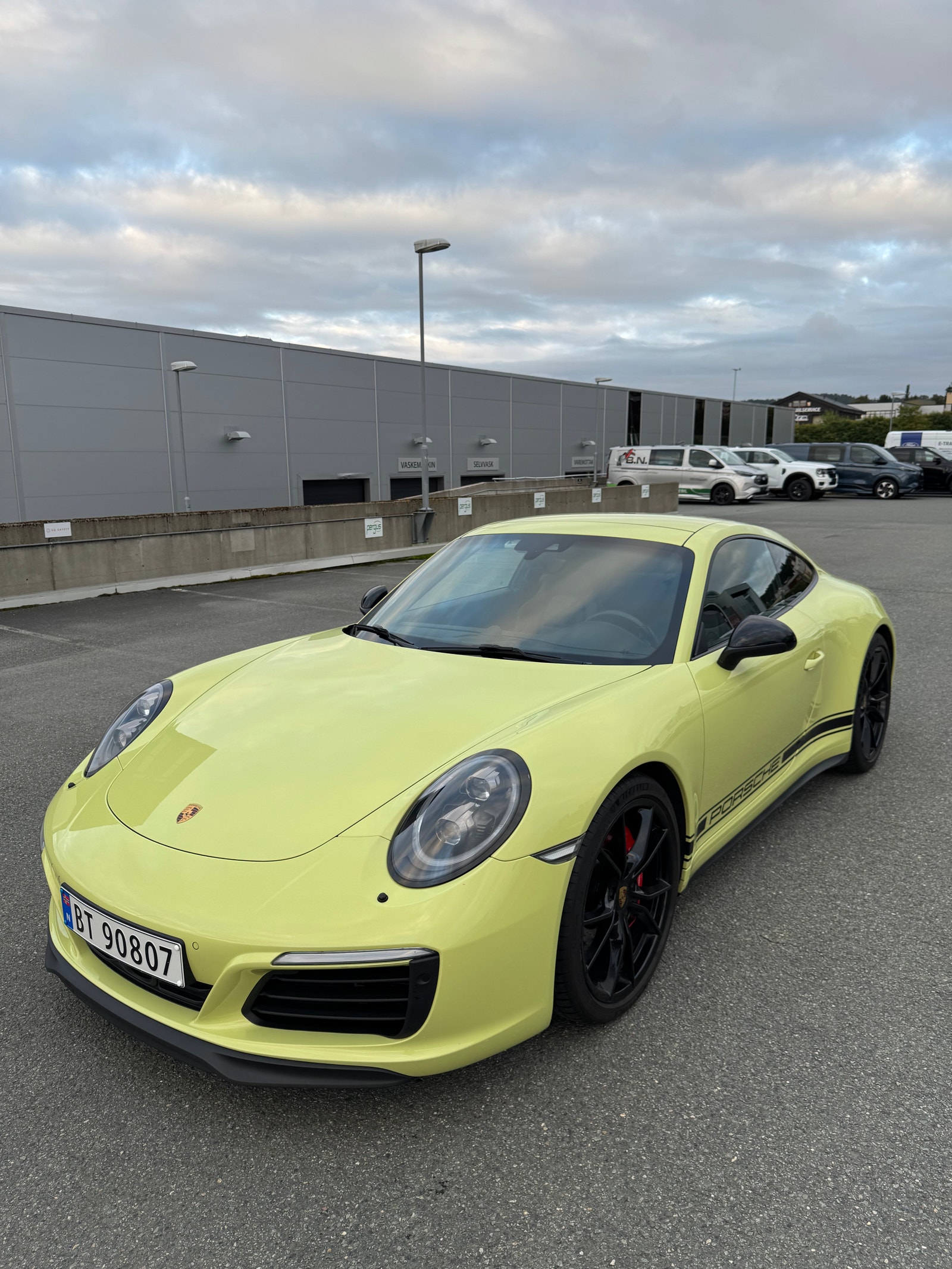 Porsche 911 Carrera 4S PDK, 7-trins, 420ps, 2017