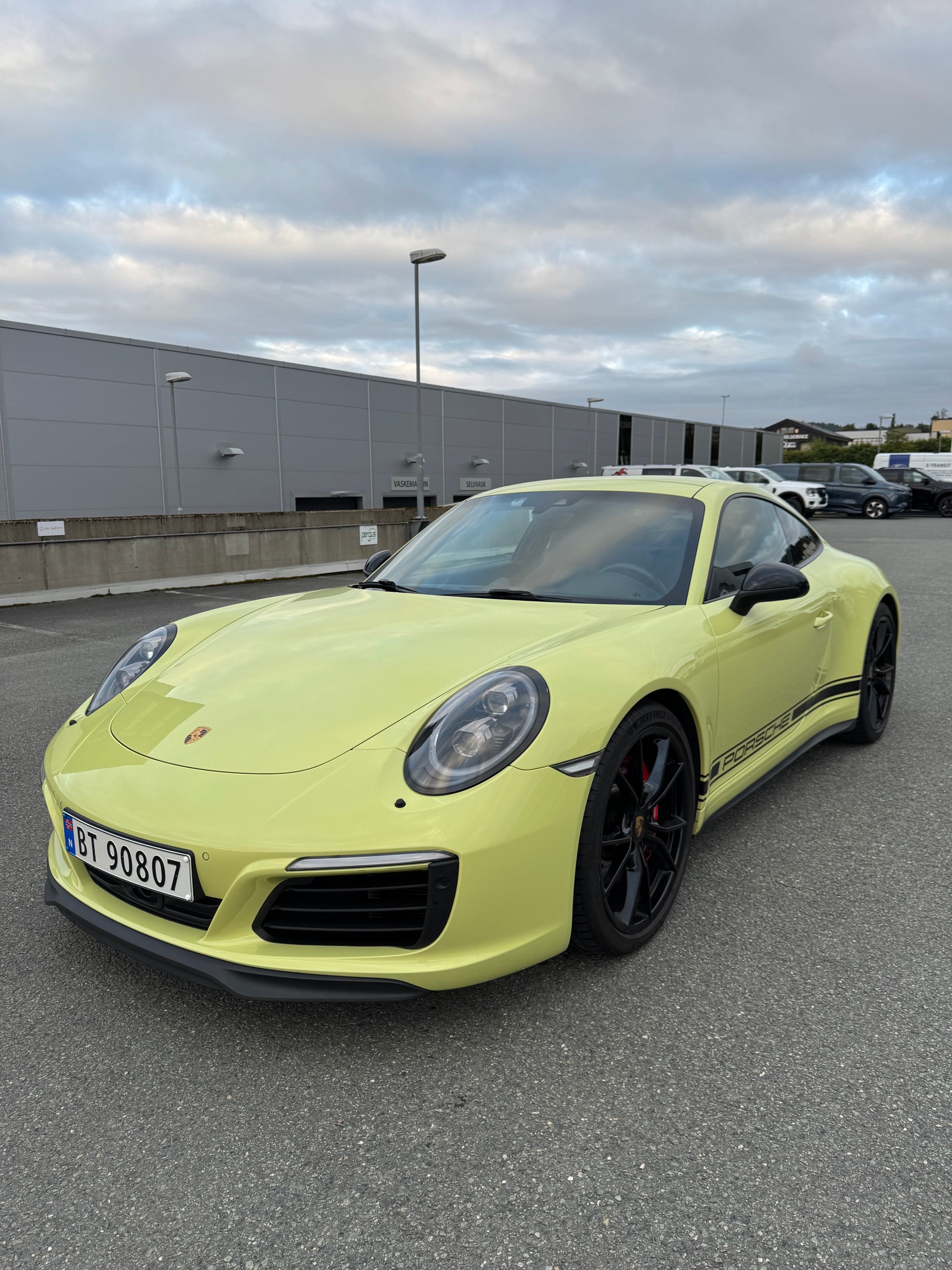 Porsche 911 Carrera 4S PDK, 7-trins, 420ps, 2017