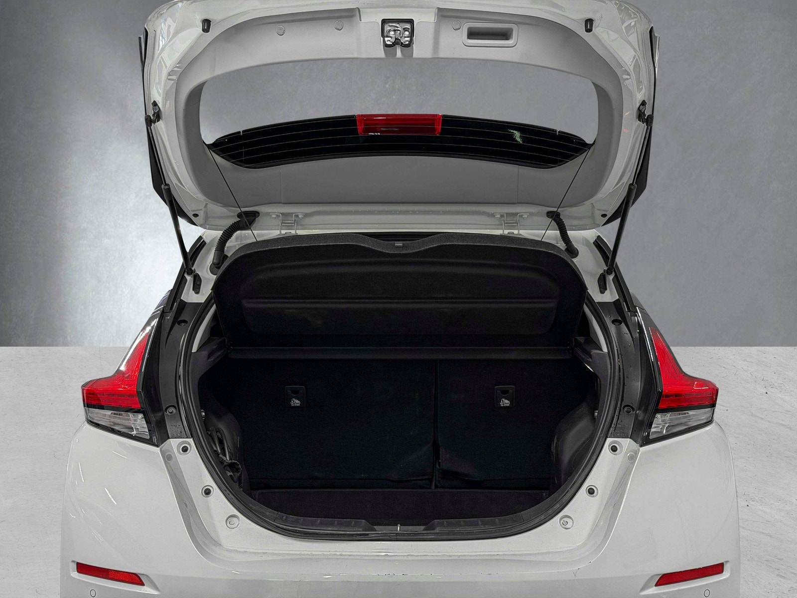 Nissan Leaf, 150ps, 2024