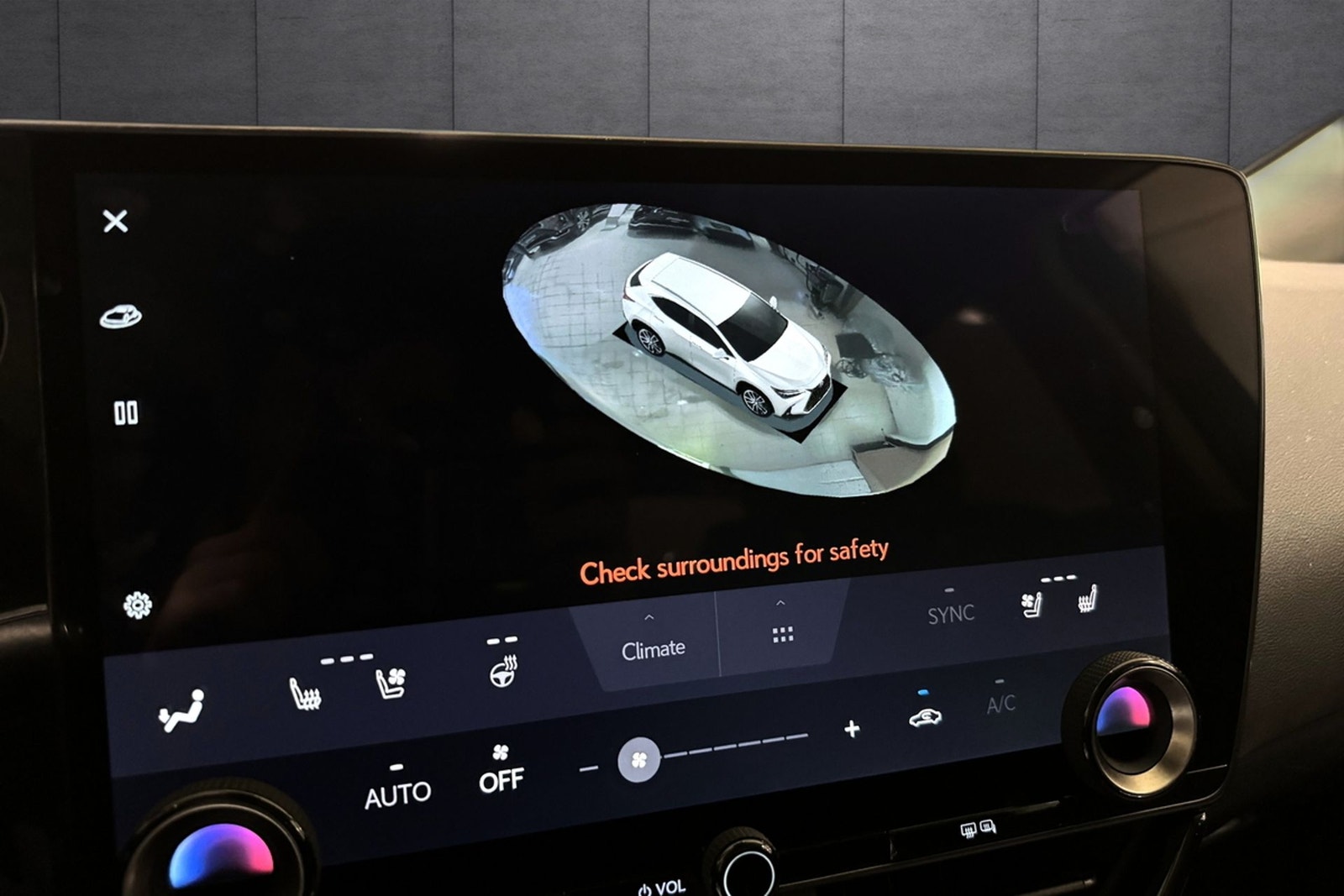 Lexus NX 450h+ E-CVT, 309hp, 2024