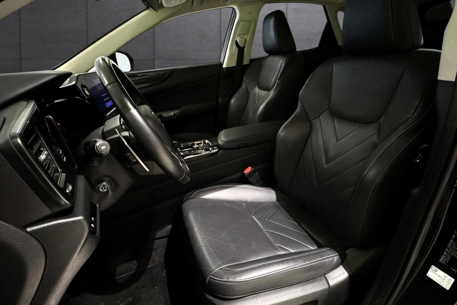 Lexus NX 450h+ E-CVT, 309hp, 2024
