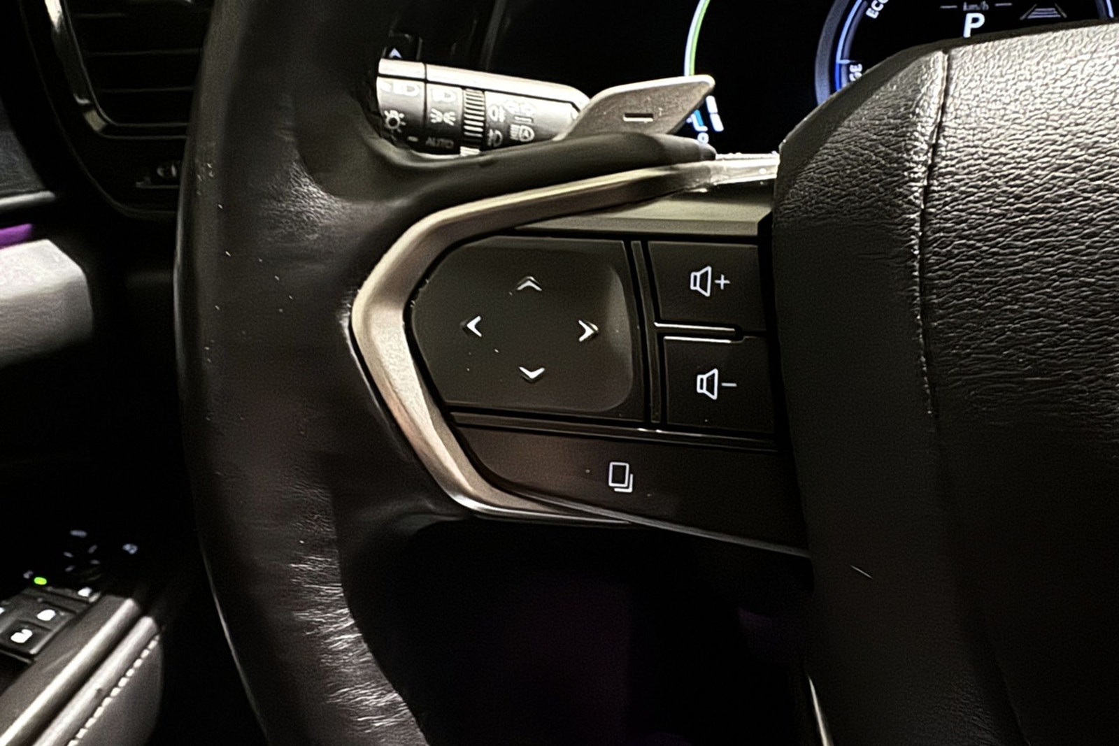Lexus NX 450h+ E-CVT, 309hp, 2024