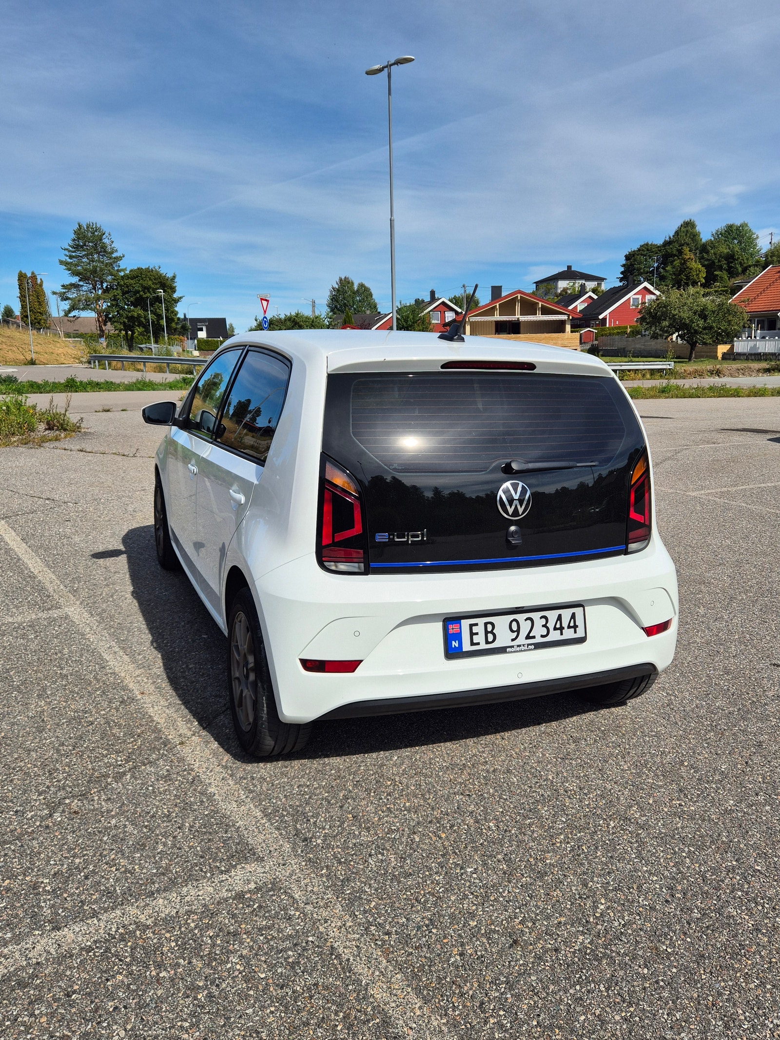 Volkswagen e-up!, 83ps, 2021