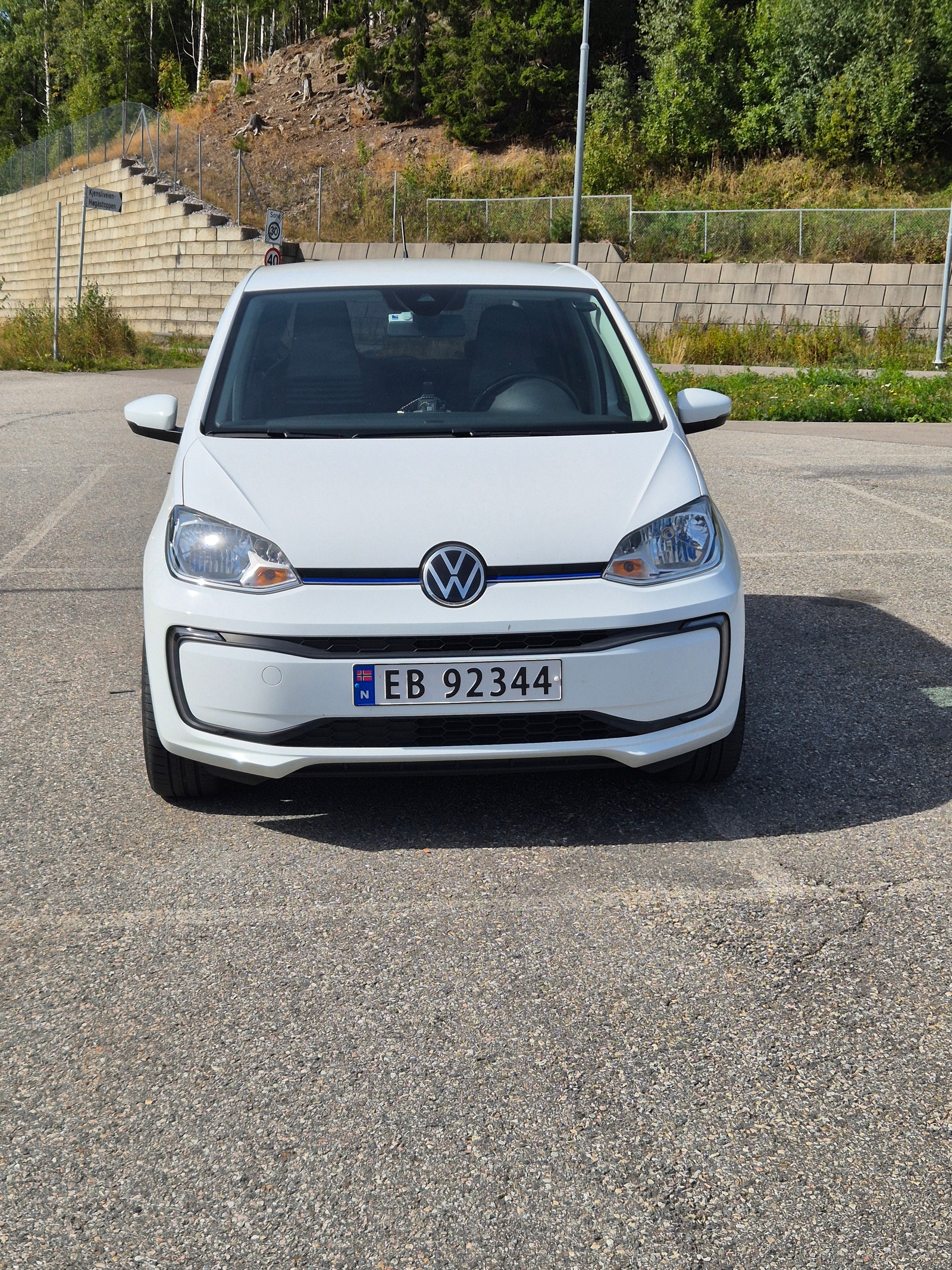 Volkswagen e-up!, 83ps, 2021