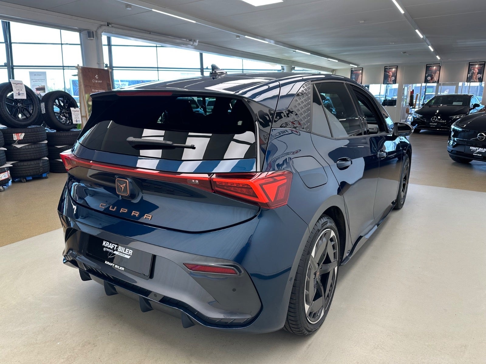 CUPRA Born e-boost 77, 231ps, 2025
