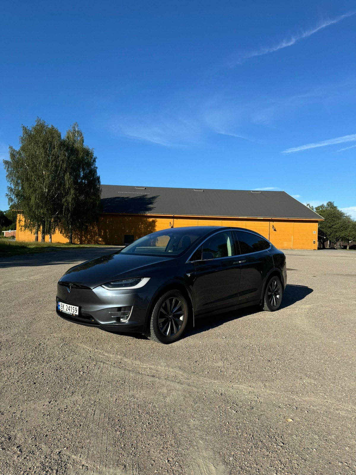 Tesla Model X 90D, 423hp, 2016