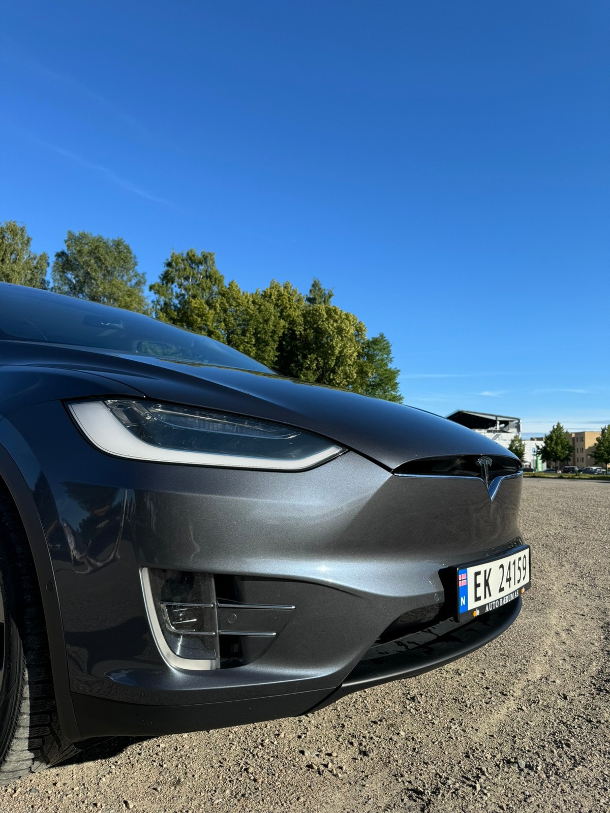 Tesla Model X 90D, 423hp, 2016
