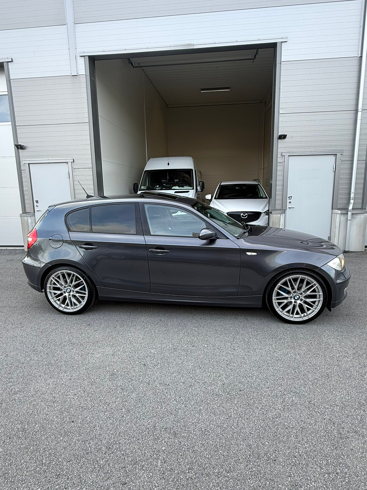 BMW 118d 5-door Steptronic, 6-trins, 143ps, 2007