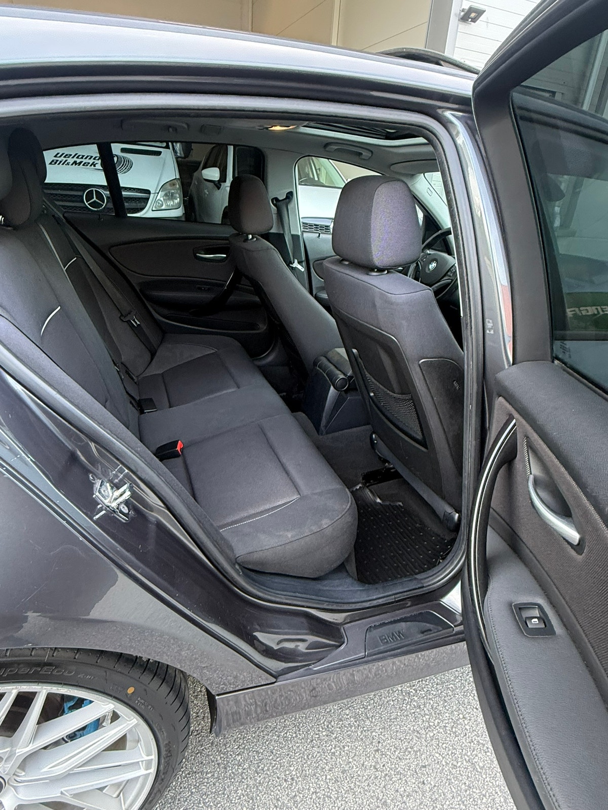 BMW 118d 5-door Steptronic, 6-trins, 143ps, 2007