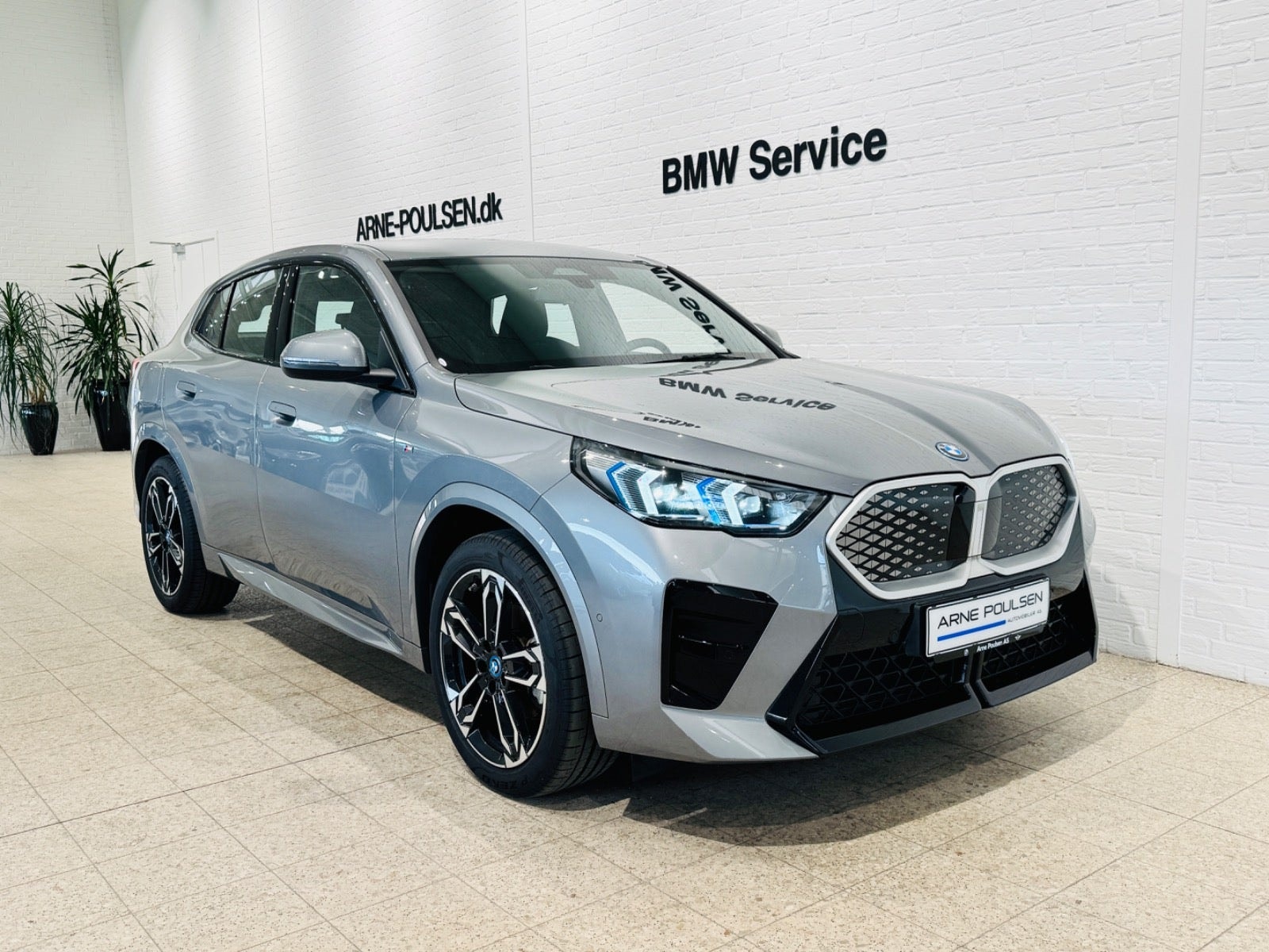 BMW iX2 eDrive20, 204ps, 2025