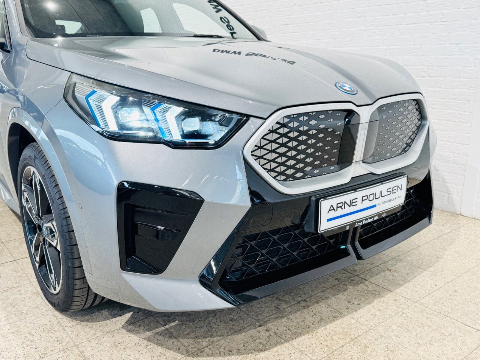 BMW iX2 eDrive20, 204ps, 2025