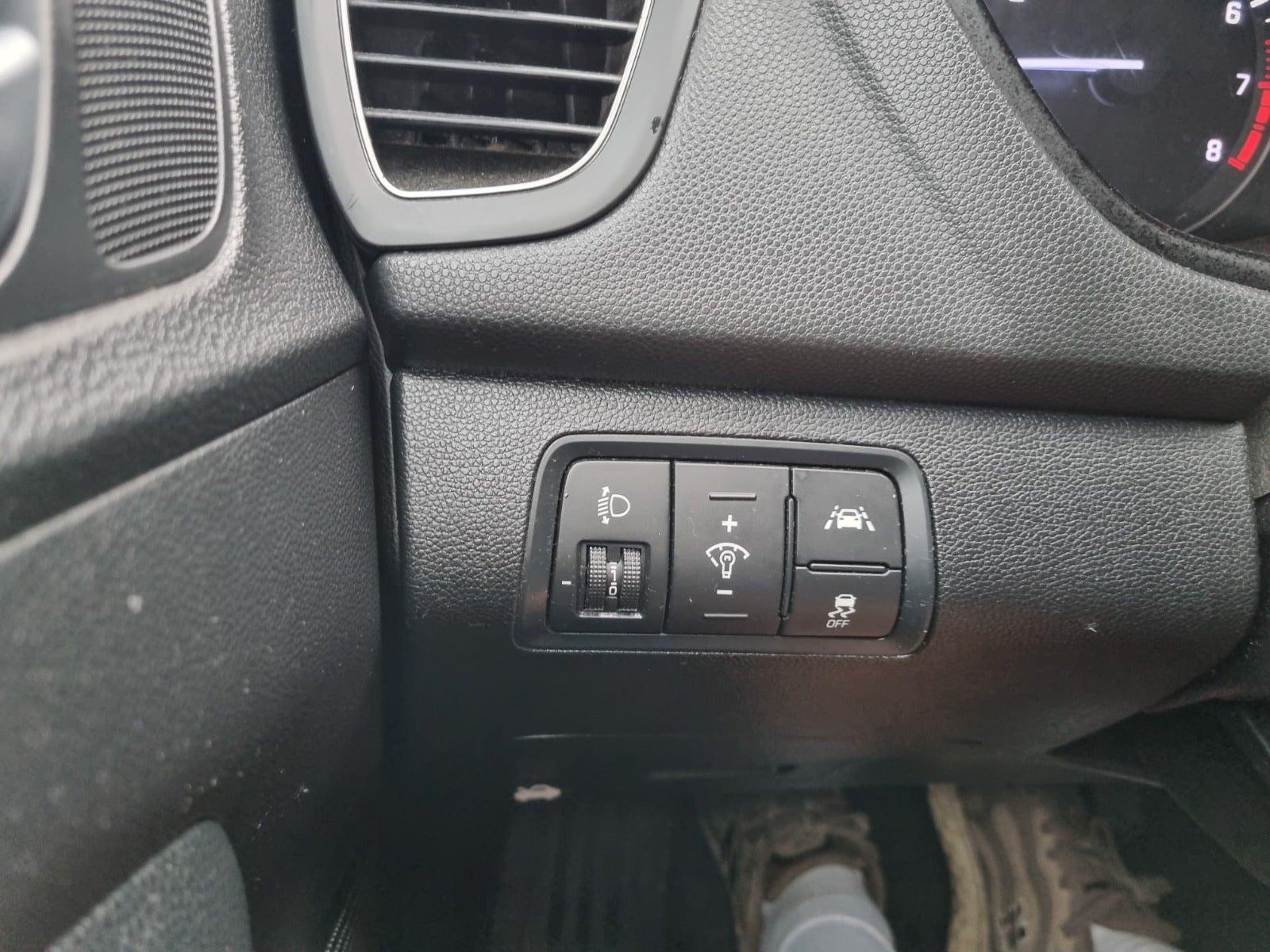 Hyundai i20 1.2 blue Manual, 5-trins, 84ps, 2017