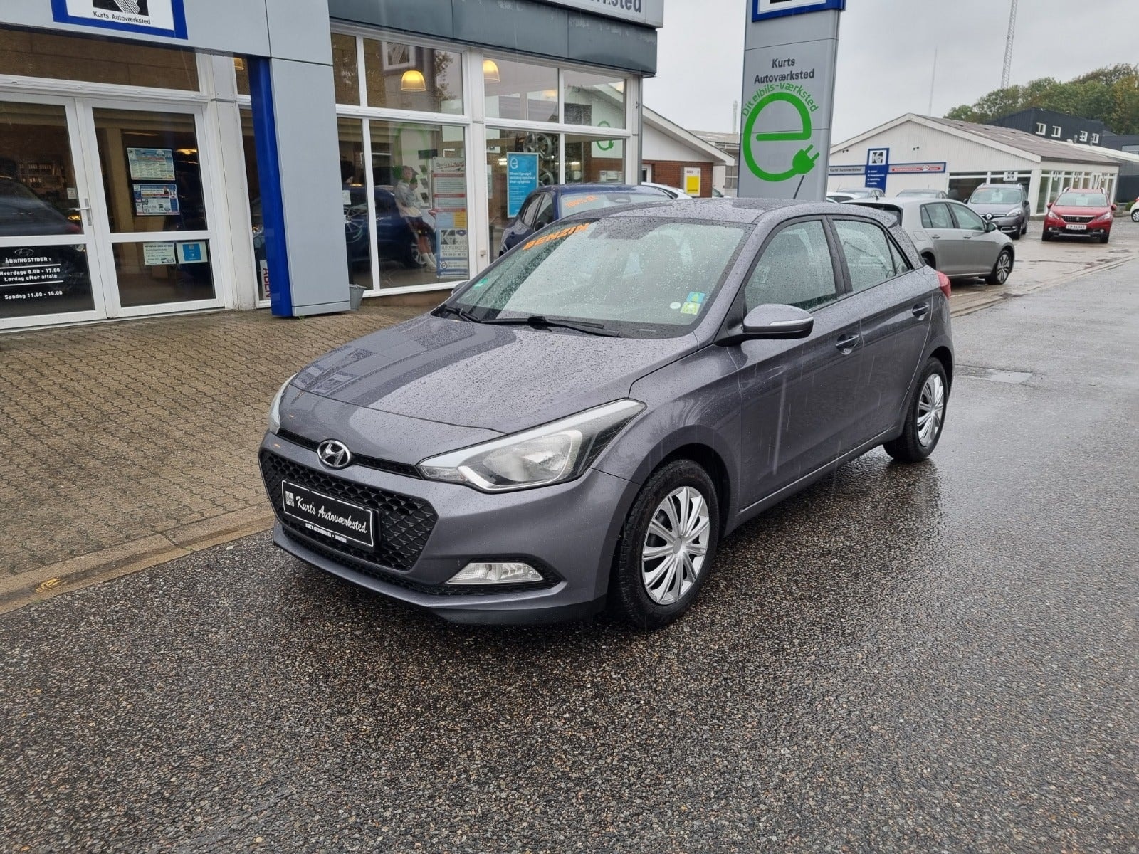 Hyundai i20 1.2 blue Manual, 5-trins, 84ps, 2017