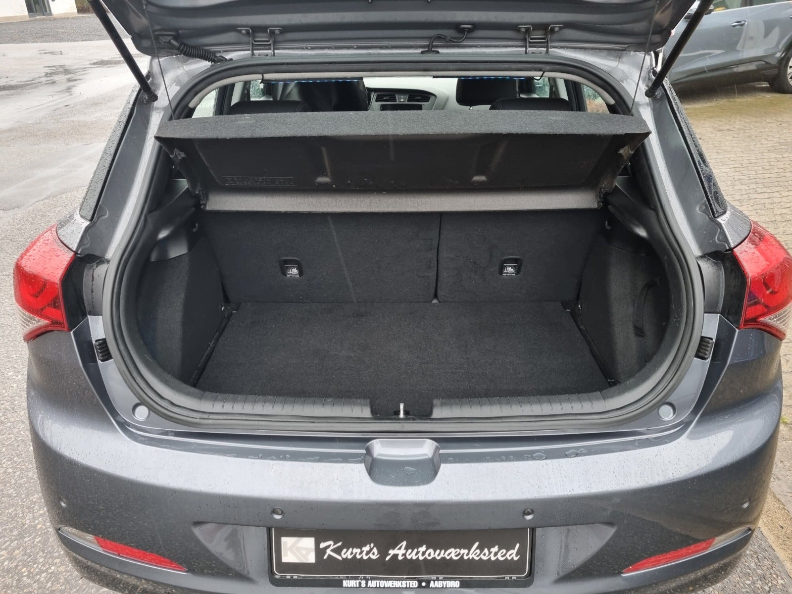 Hyundai i20 1.2 blue Manual, 5-trins, 84ps, 2017