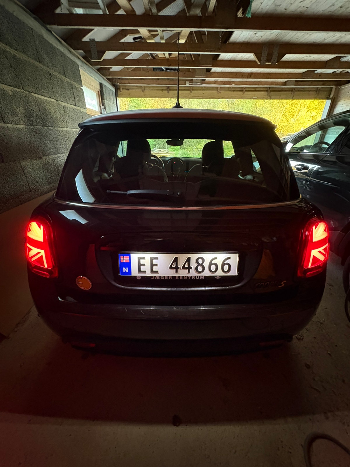 MINI Cooper SE, 184hp, 2023