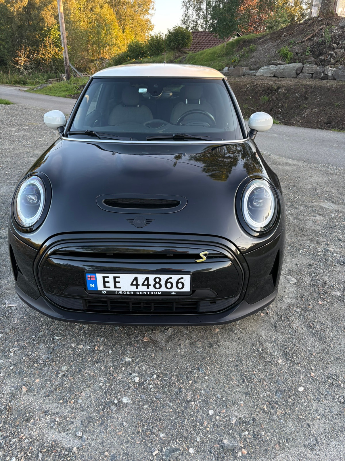 MINI Cooper SE, 184hp, 2023