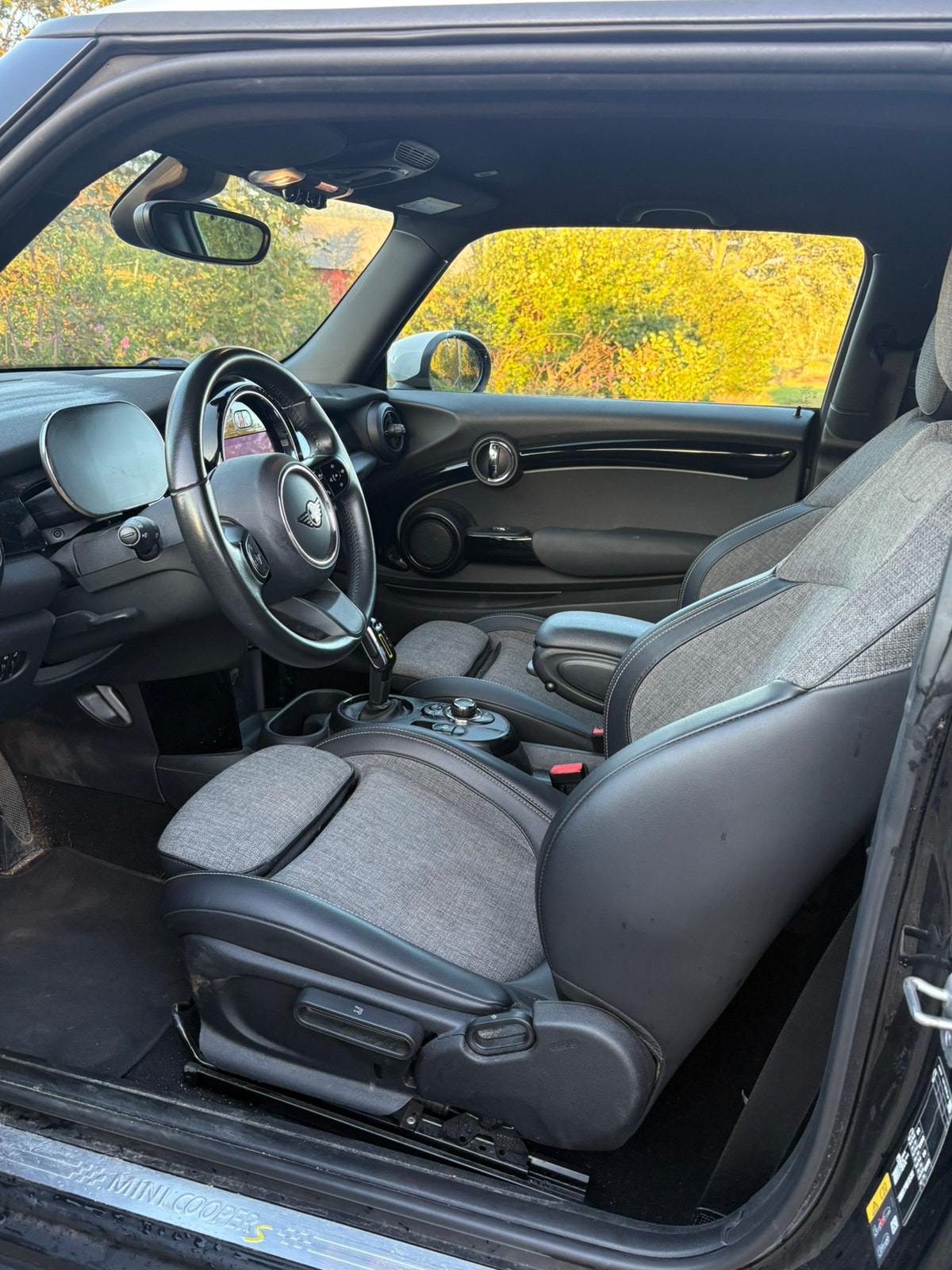 MINI Cooper SE, 184hp, 2023