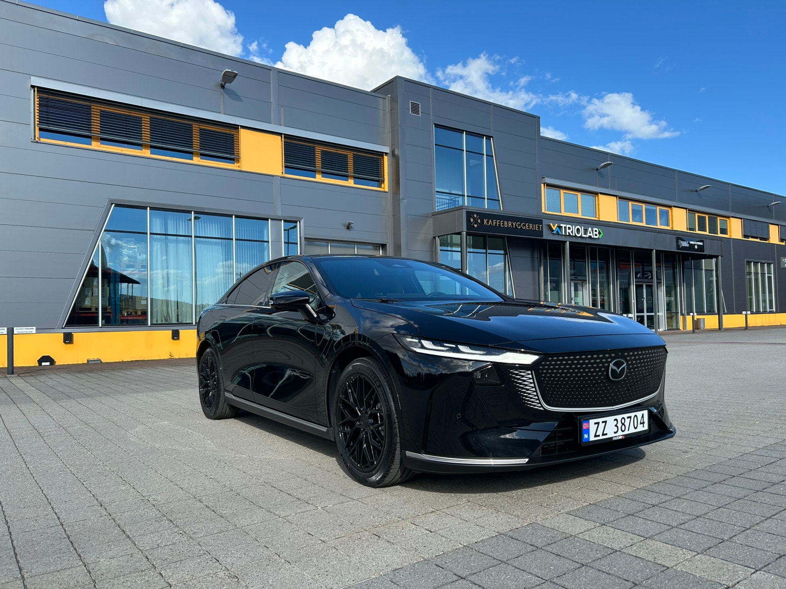 Mazda 6e Long Range, 245hp, 2025