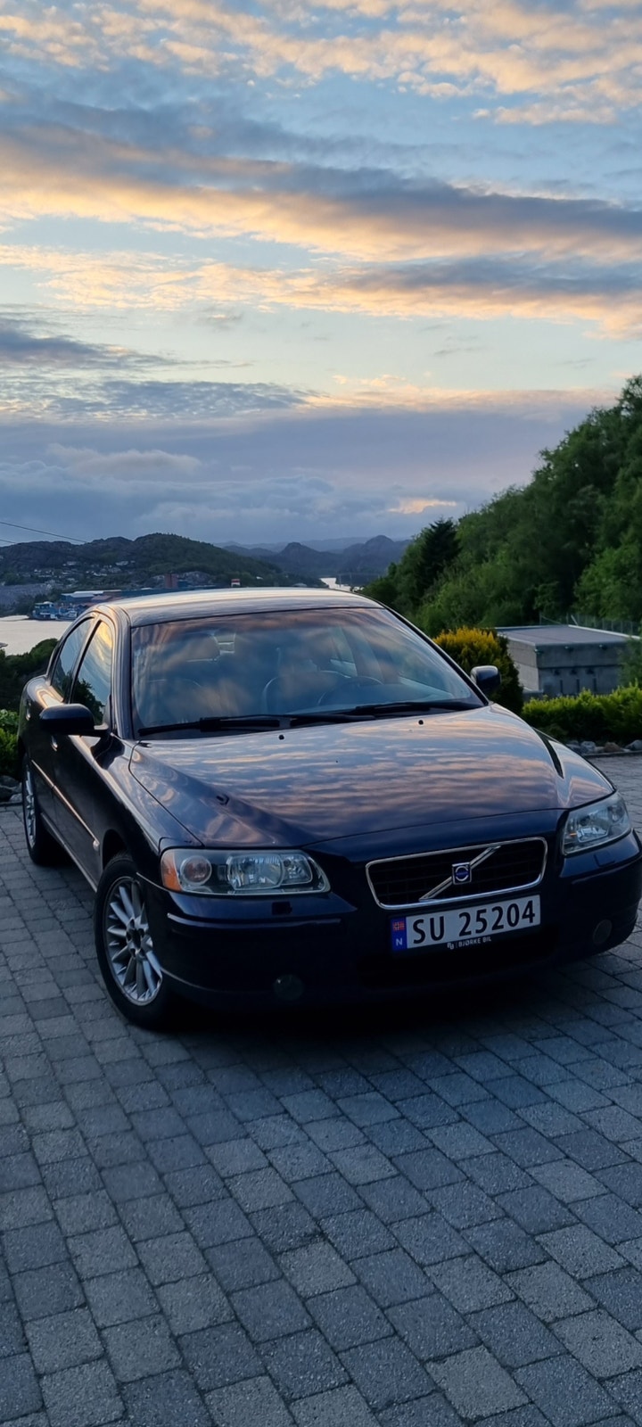 Volvo S60 2.0T Automatisk, 180hk, 2005