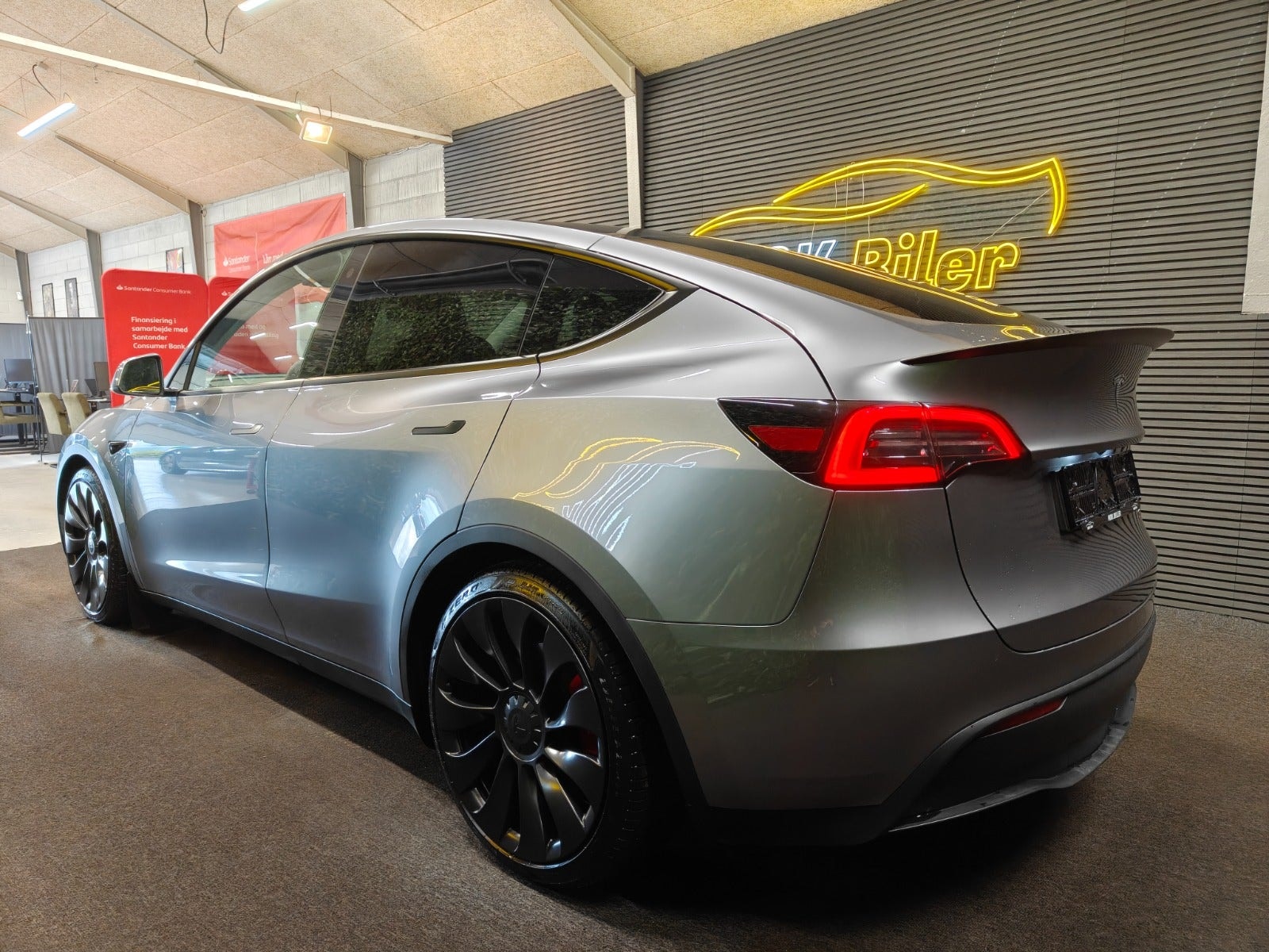 Tesla Model Y Performance, 534ps, 2023