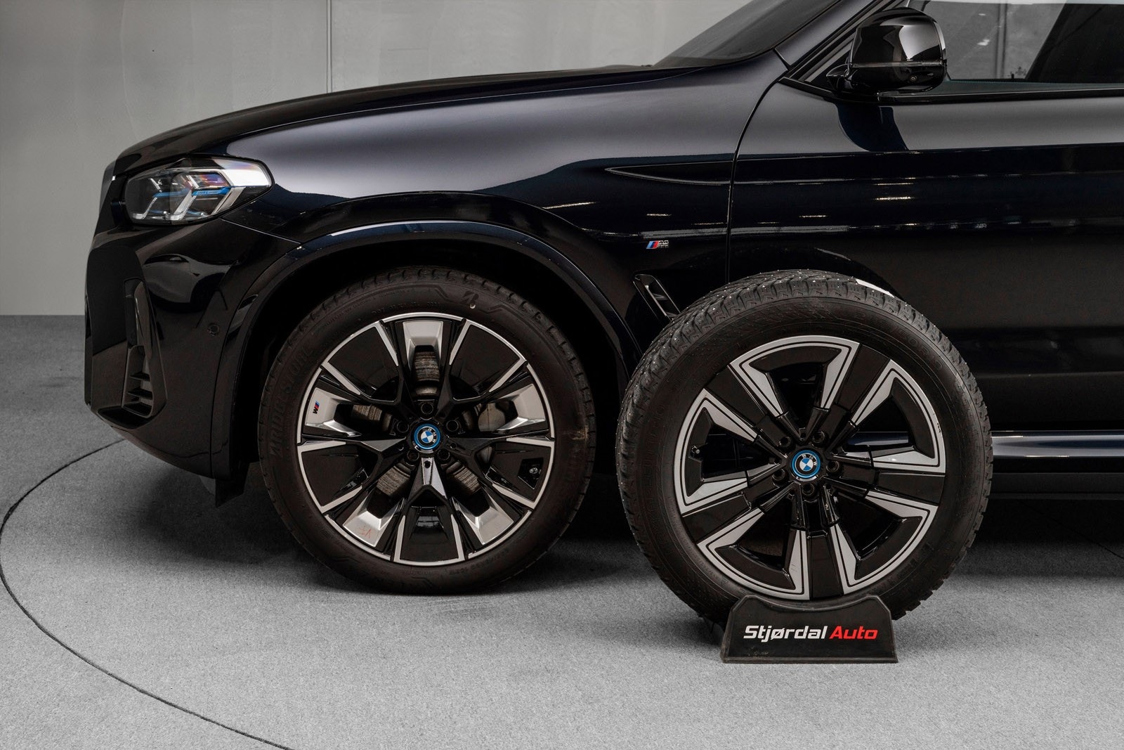 BMW iX3, 286hk, 2024