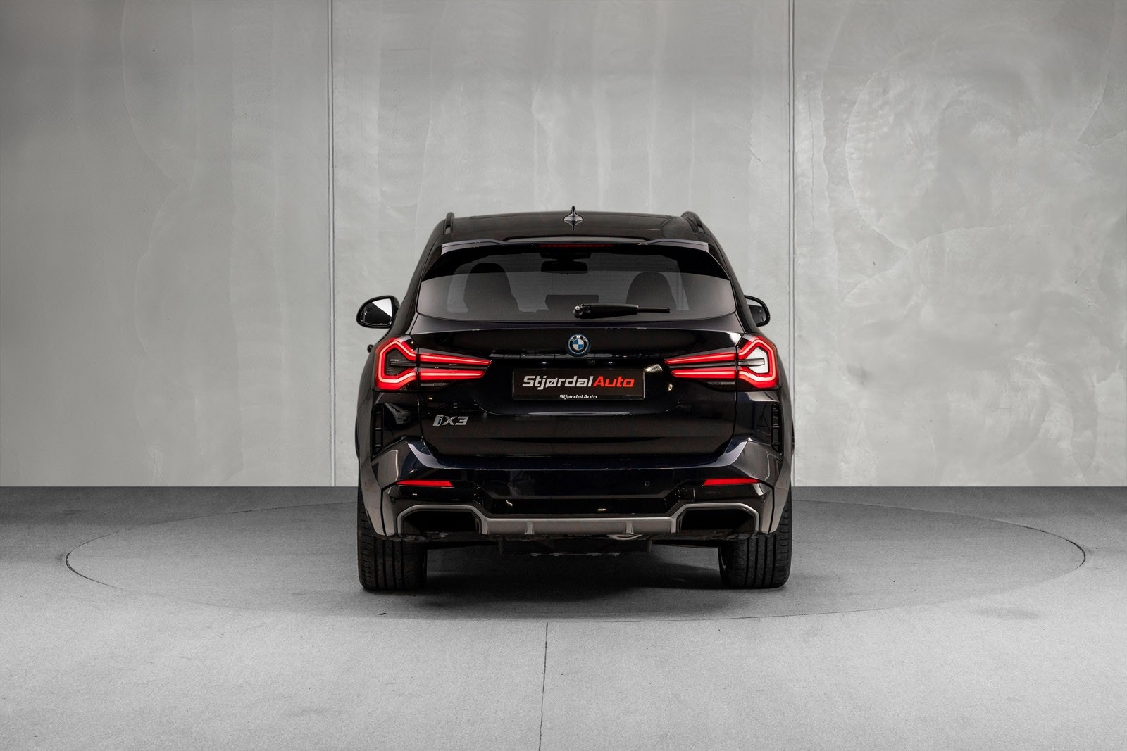 BMW iX3, 286hk, 2024