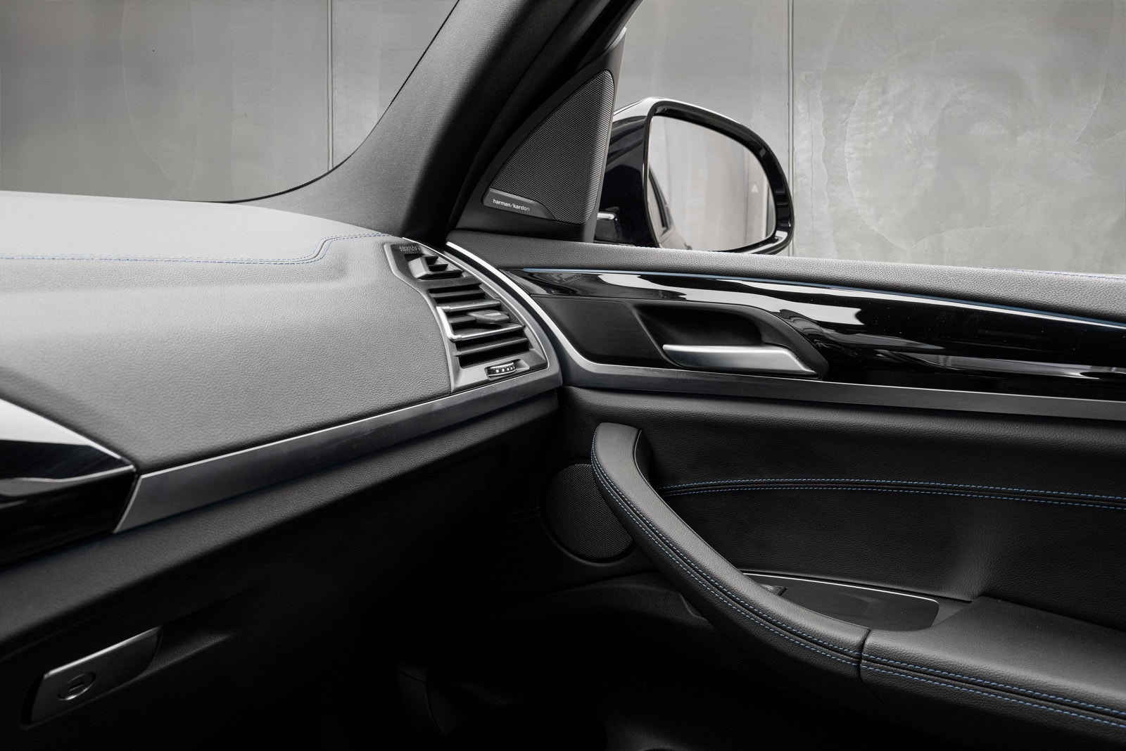 BMW iX3, 286hk, 2024