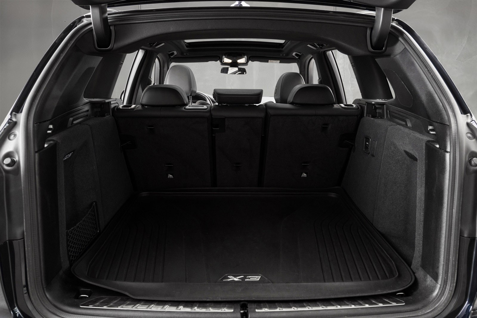 BMW iX3, 286hk, 2024