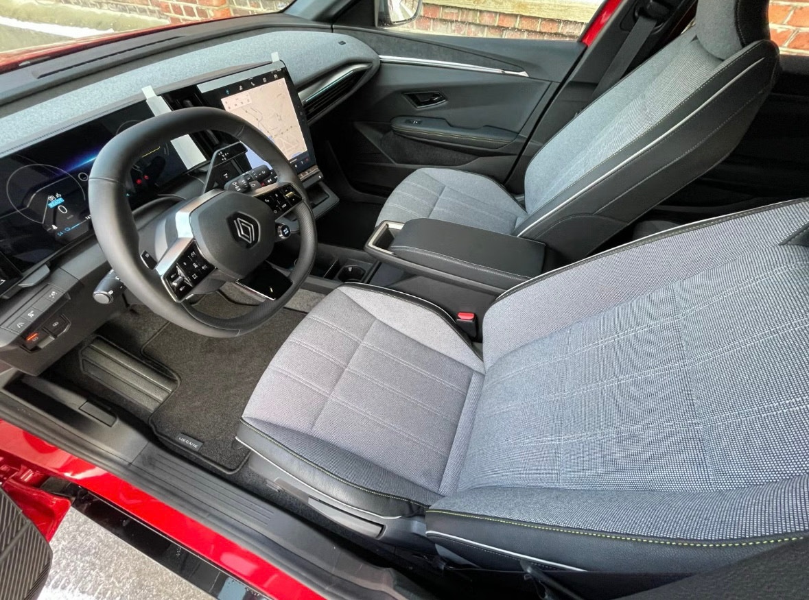 Renault Mégane E-TECH 60 kWh, 218hp, 2022