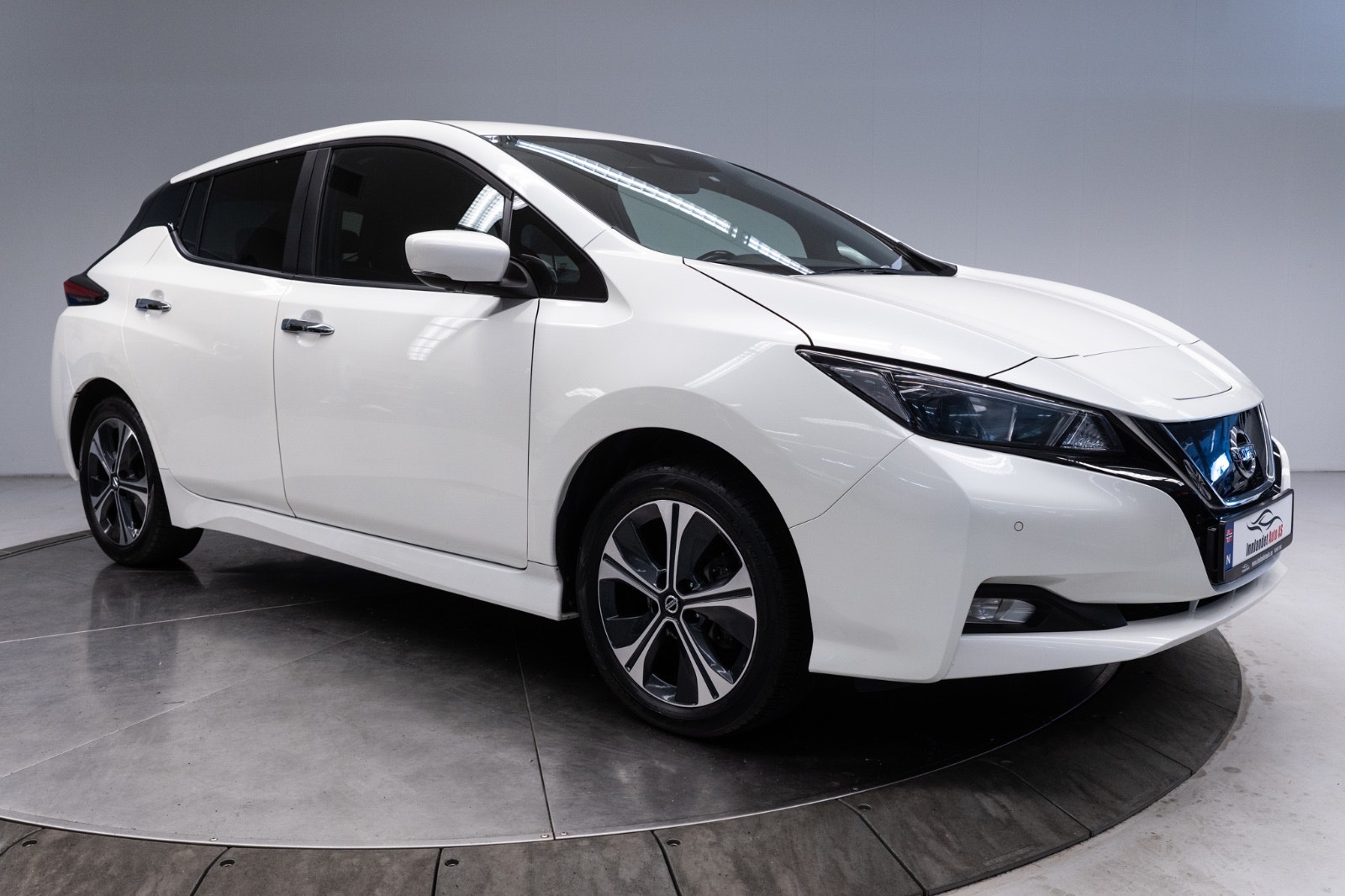 Nissan Leaf e+, 217ps, 2021