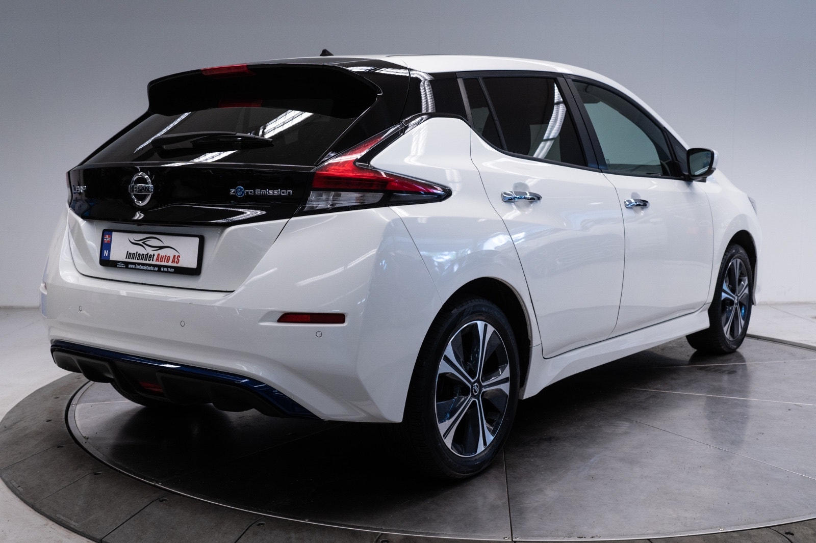 Nissan Leaf e+, 217ps, 2021