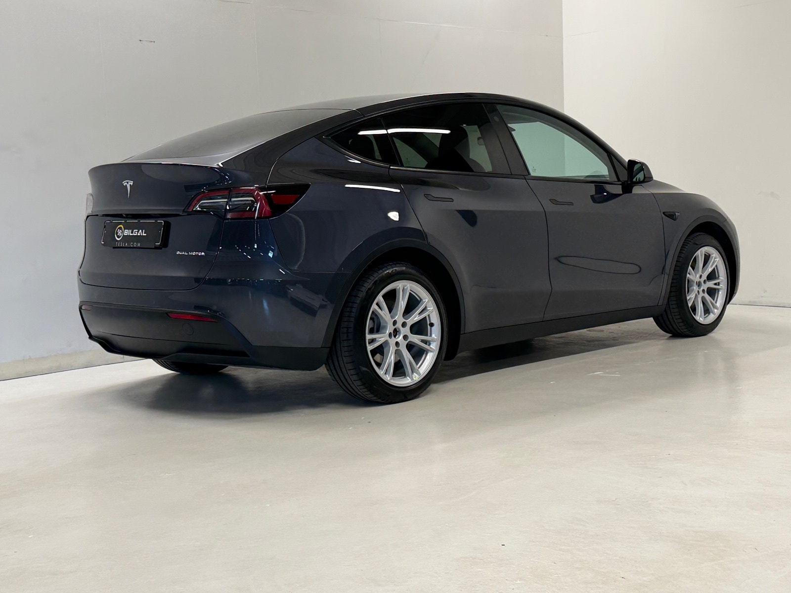 Tesla Model Y Long Range AWD, 514hp, 2022