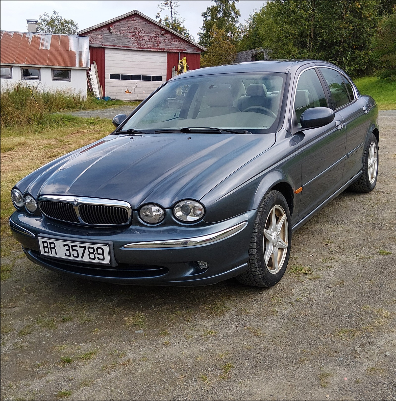 Jaguar X-Type 2.5 V6 4x4 Manual, 5-trins, 196ps, 2001