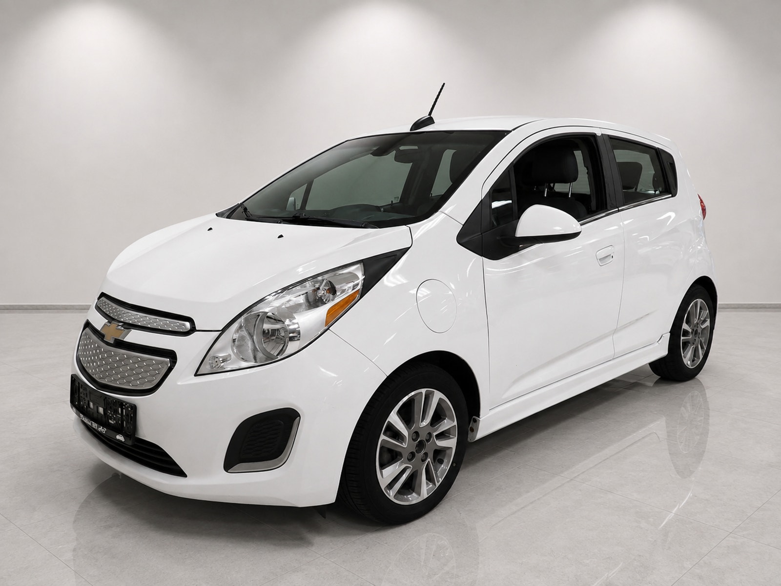 Chevrolet Spark EV, 142hp, 2015