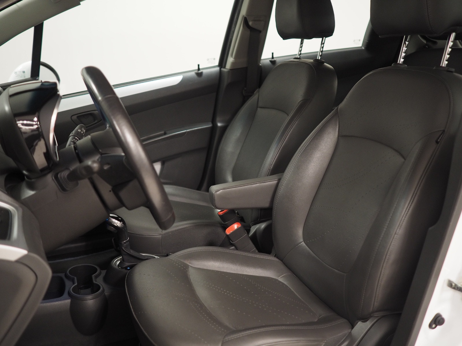 Chevrolet Spark EV, 142hp, 2015