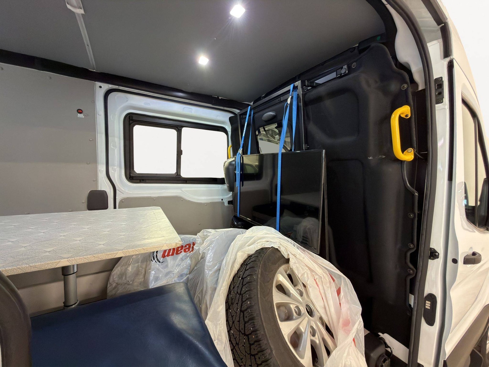 Ford Transit 350 2.0 EcoBlue SelectShift, 6-trinn, 185hk, 2020