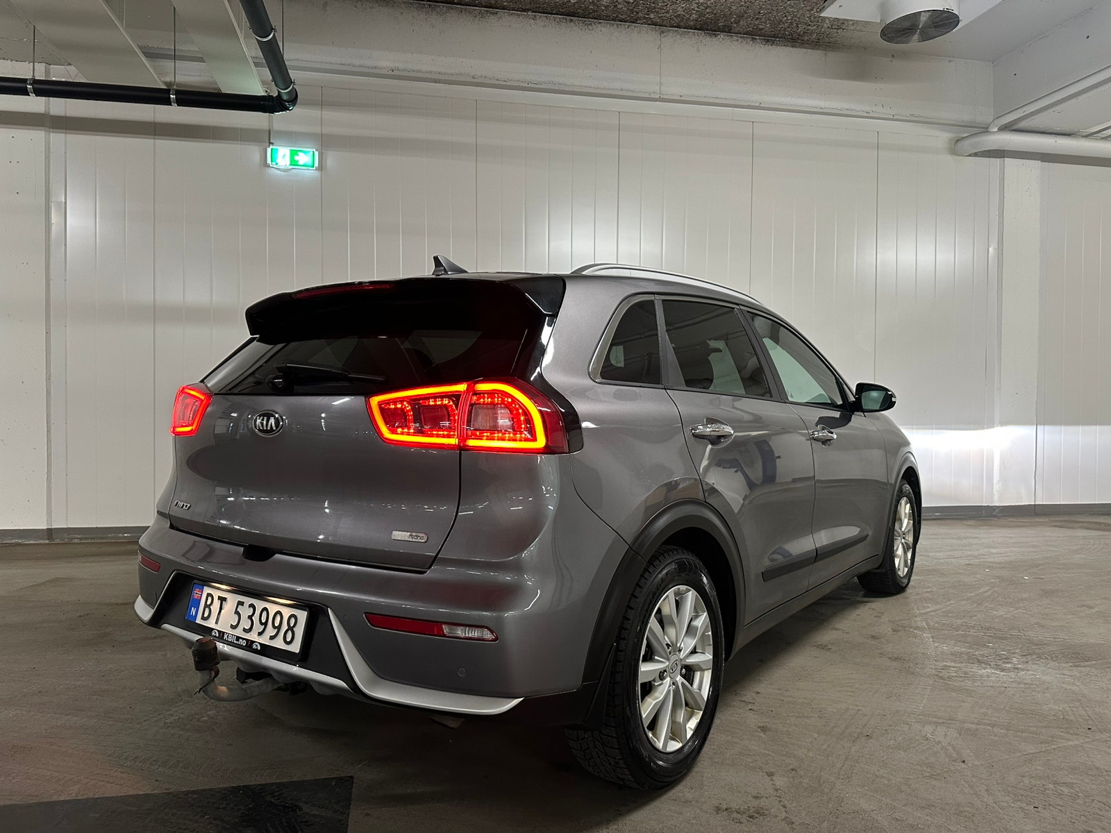 Kia Niro Hybrid DCT, 141hp, 2017